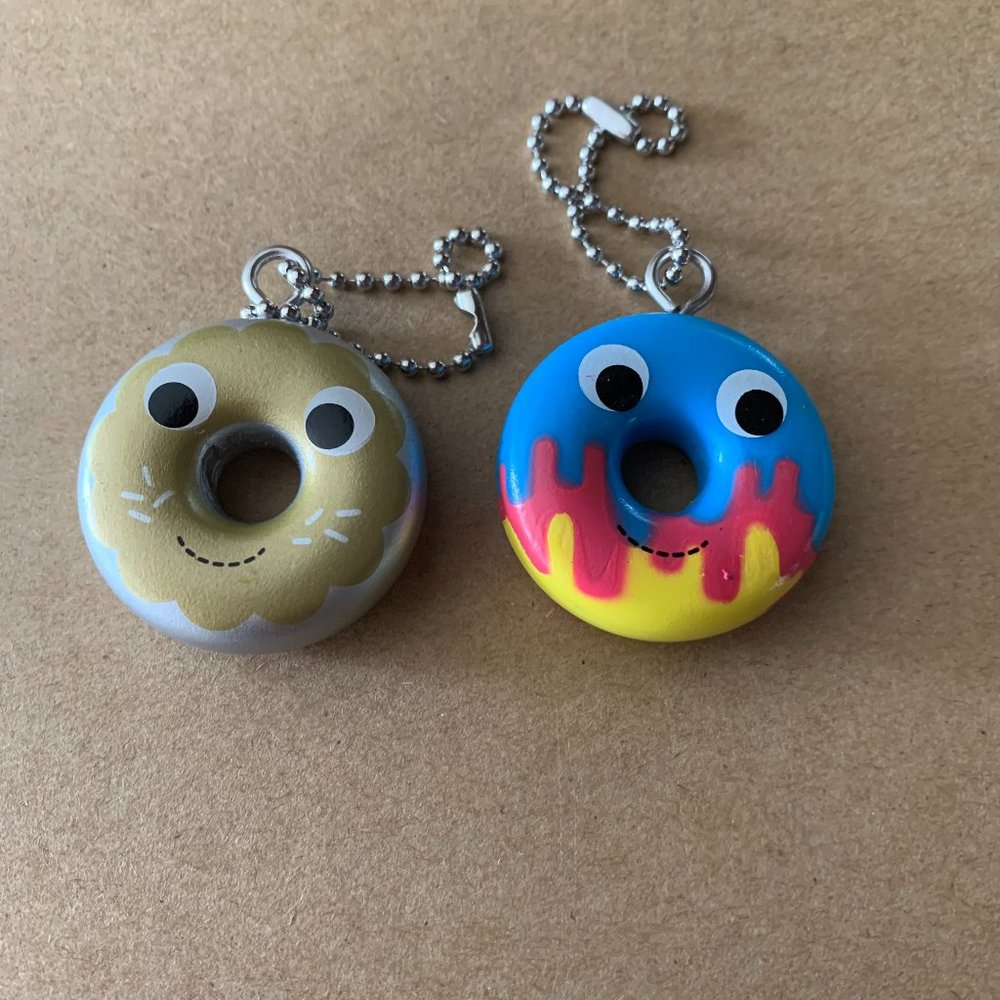 Kidrobot Donut Yummy World Chasers